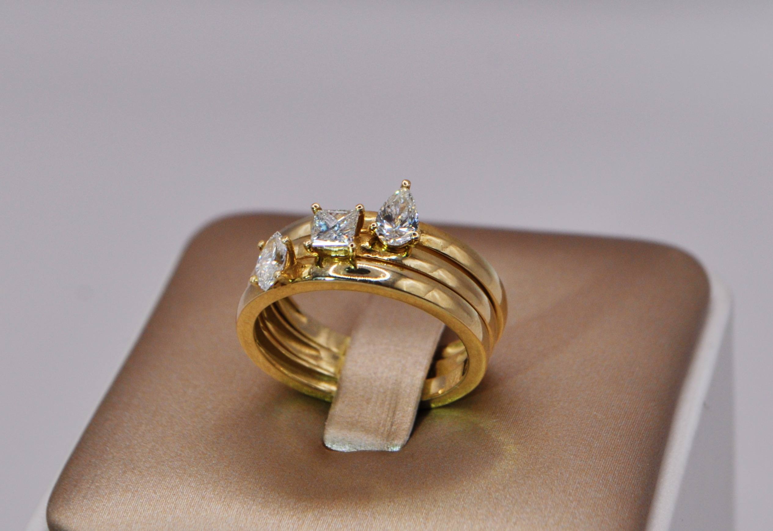 Diamond Nest — studio detail